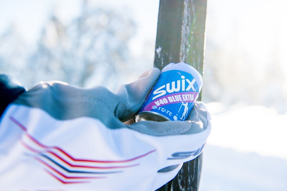 Мазь держания лыжная Swix V40 Blue Extra Hardwax -1/-7C, 45 гр.
