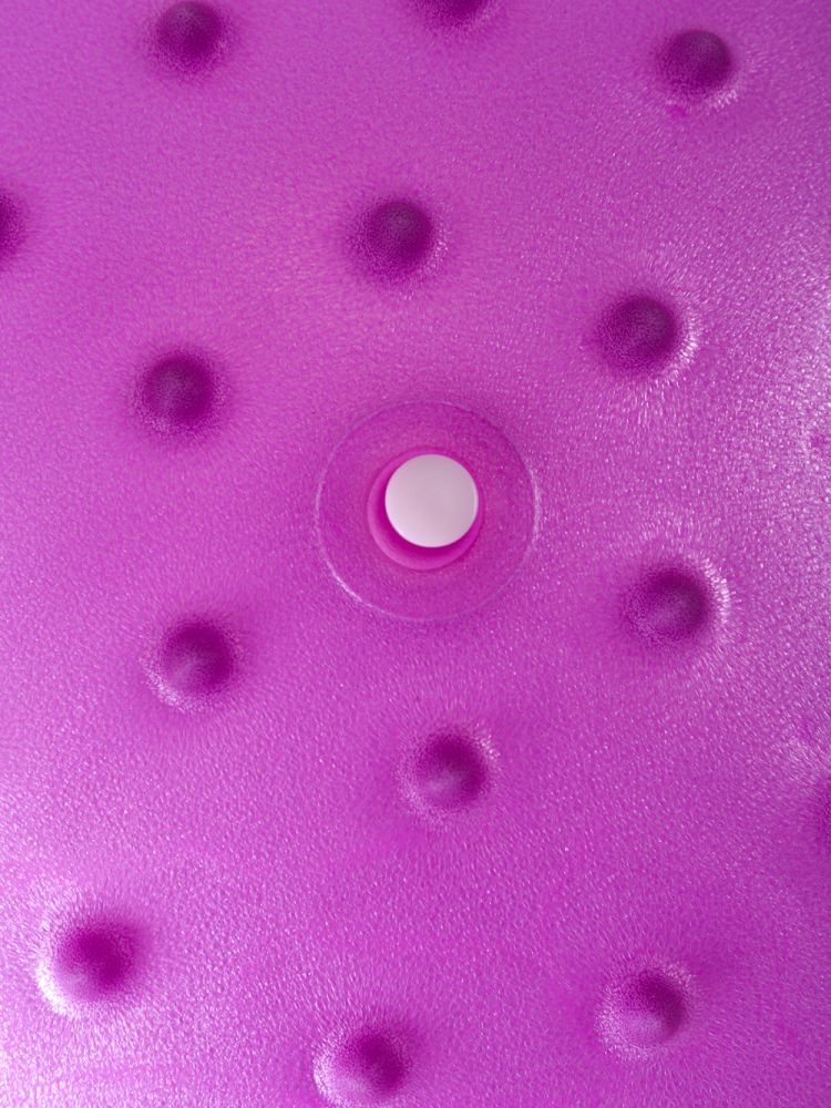 Гимнастический мяч массажный Atemi AGB-02-75 75см фиолетовый Антивзрыв