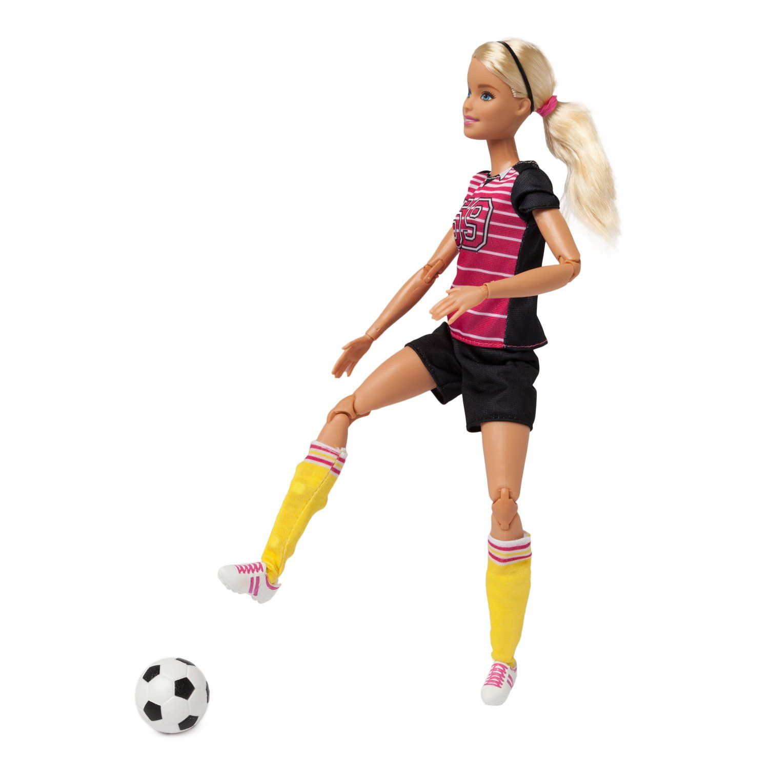 Кукла Барби MADE TO MOVE Футболистка DVF68/DVF69 - фото