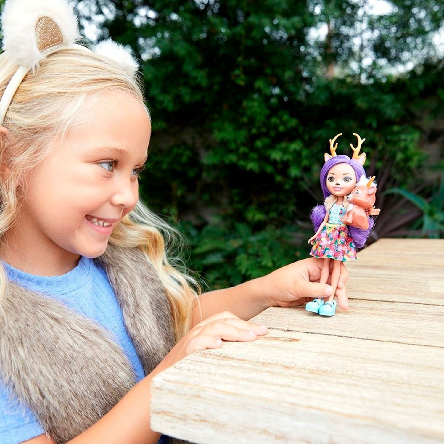 Кукла Данэсса Оленни с питомцем олененок Спринт 15см Enchantimals Mattel FXM75